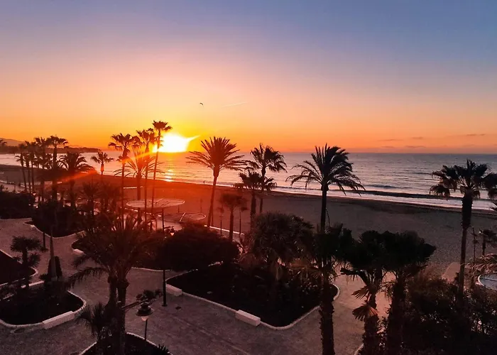 Estepona, apartamento en primera linea de playa
